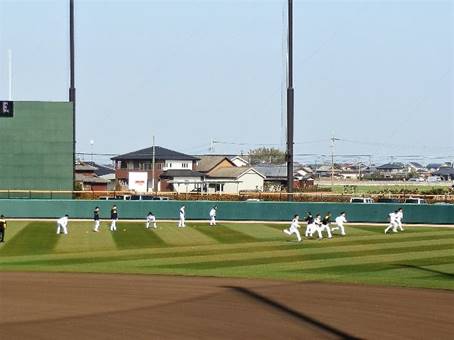 �싅��̊ϋq��

�����x�̐��x�Ŏ����I�ɐ������ꂽ����