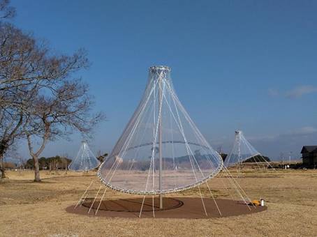 ���O, ��, ����, ������ ���܂܂�Ă���摜

�����I�ɐ������ꂽ����