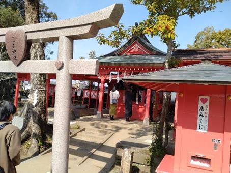 ���O, ����, �X�g���[�g, ���� ���܂܂�Ă���摜

�����I�ɐ������ꂽ����