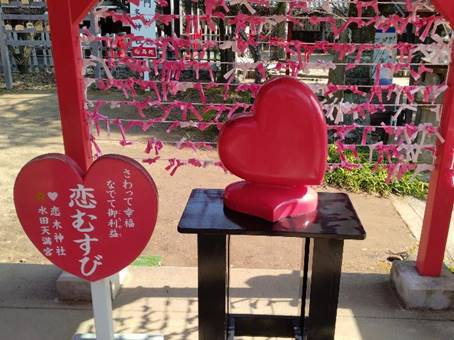 ���O, �֎q, ��~, �L�� ���܂܂�Ă���摜

�����I�ɐ������ꂽ����