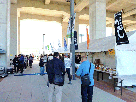 �����̑O������l�X

�����x�̐��x�Ŏ����I�ɐ������ꂽ����