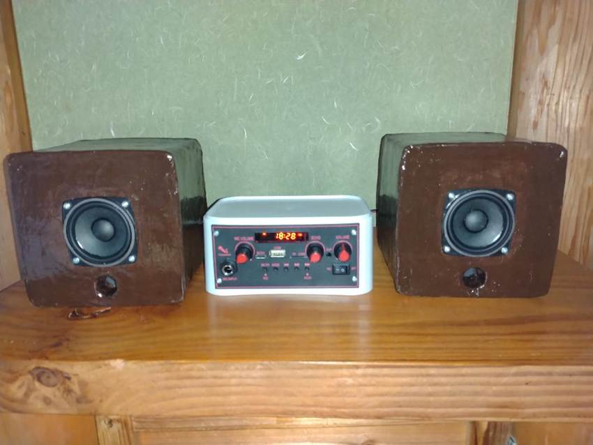 �e�[�u��, �ؐ�, ����, ���� ���܂܂�Ă���摜

AI �����R���e���c�͌����܂މ\��������܂��B