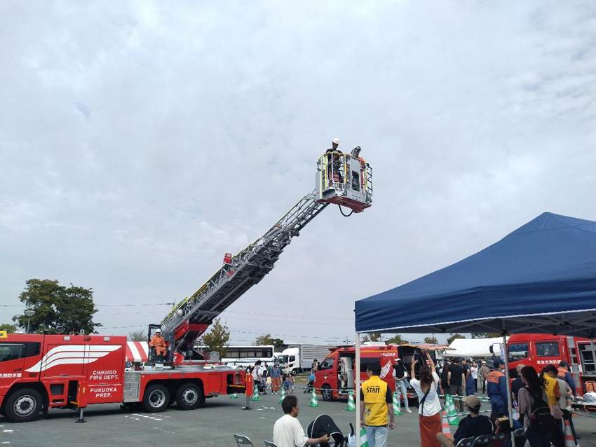 ���O, ���H, �g���b�N, ���O ���܂܂�Ă���摜

AI �����R���e���c�͌����܂މ\��������܂��B